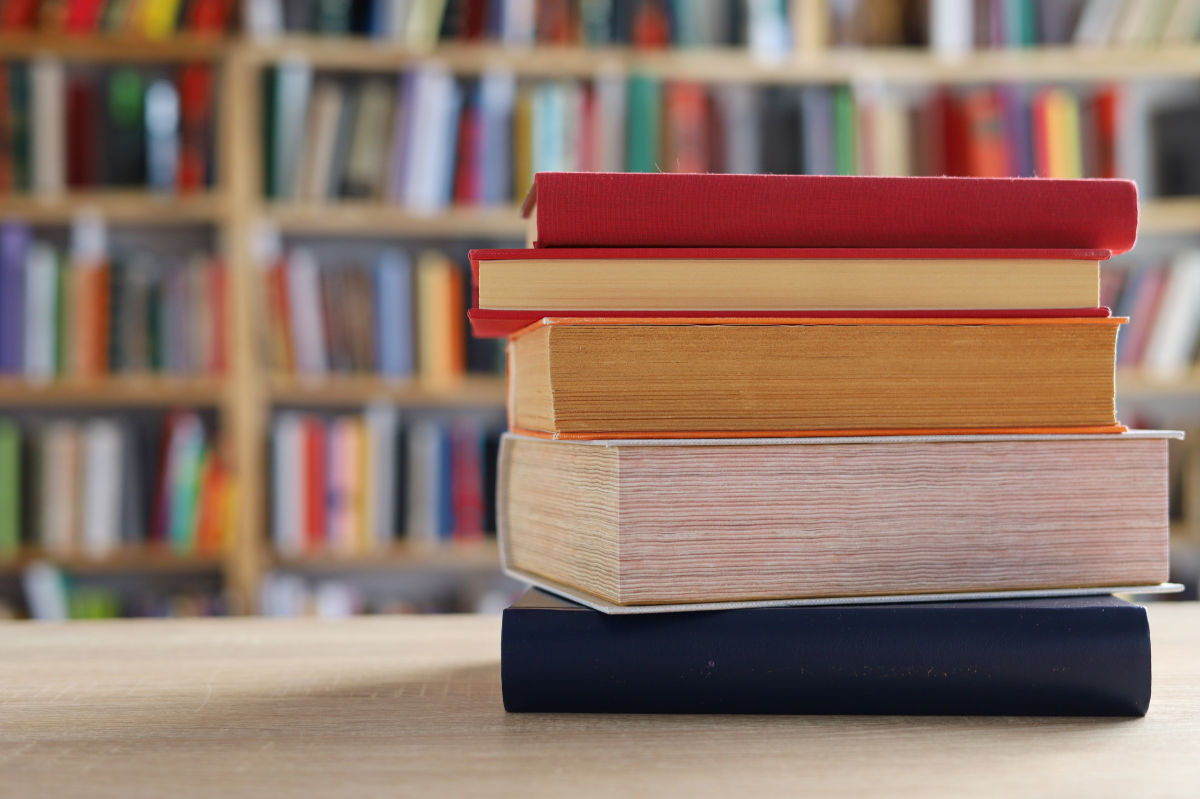 WYKAZ PODRĘCZNIKÓW