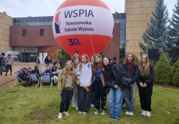 Klasy 1aLO i 1T z ZSO w Bobowej biorą udział w XII Podkarpackim Święcie Bezpieczeństwa w Rzeszowie