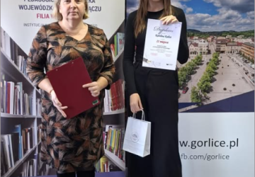 „Czytamy poezję Jana Kochanowskiego” - sukces uczennicy naszej szkoły