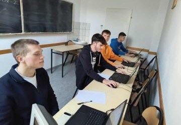 Uczniowie klasy IV a LO wzięli udział w Olimpiadzie Statystycznej